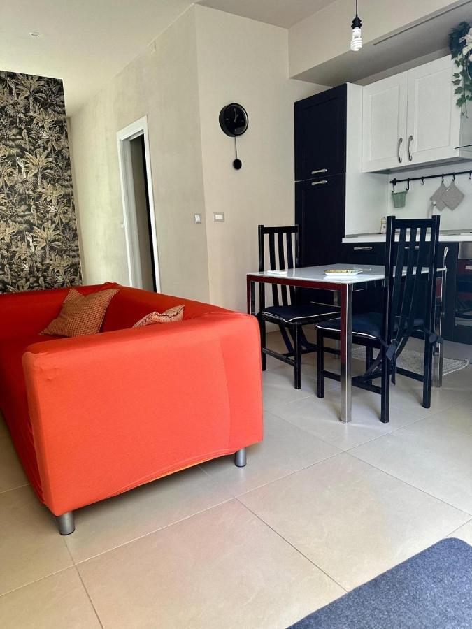 Piccolo Loft In Centro Asti公寓 外观 照片