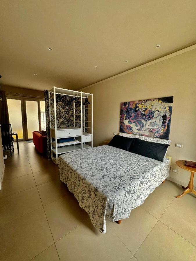 Piccolo Loft In Centro Asti公寓 外观 照片